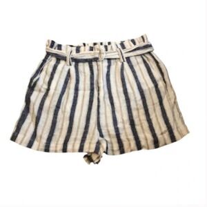 Women's NWT Love Tree Striped Linen Shorts with Belt